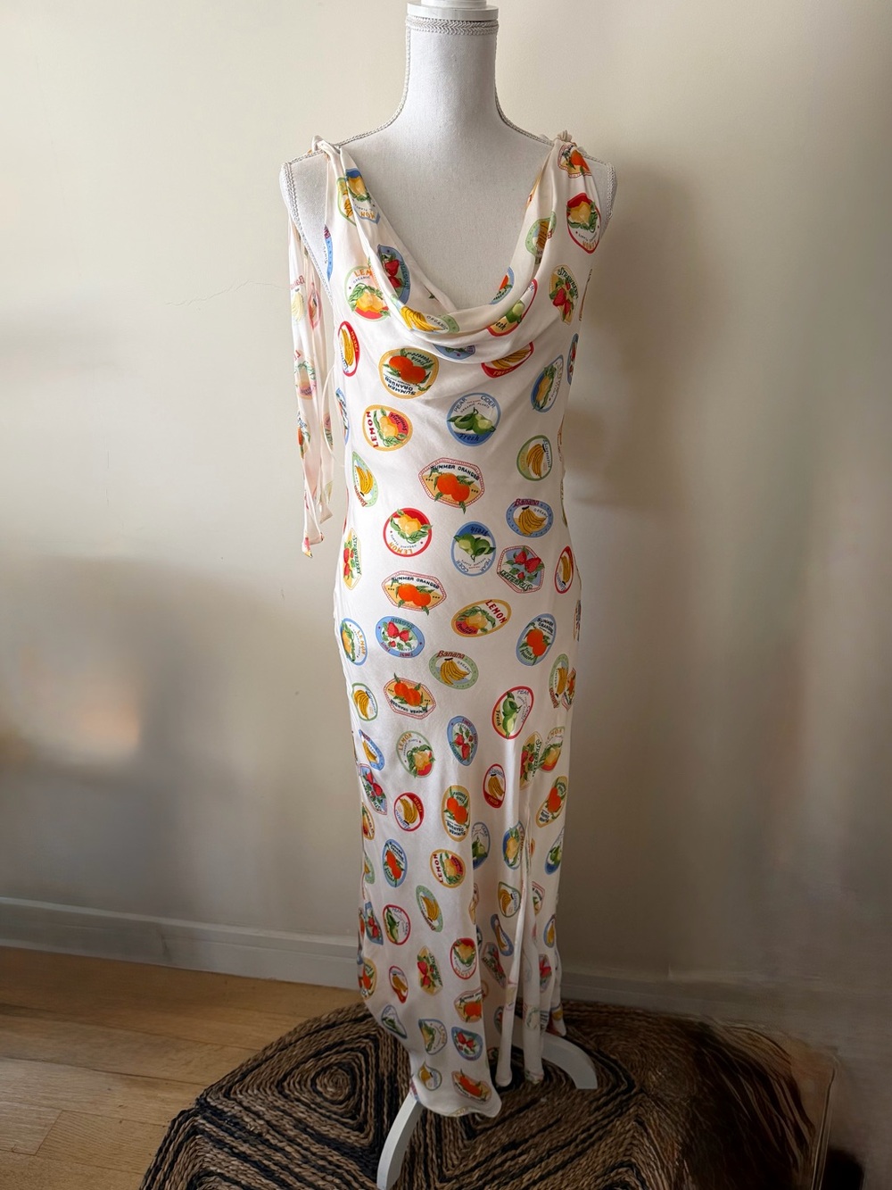 ASTR the Label Allexina Satin Midi Dress Ivory & Fruit Cocktail Size Medium NWT - Picture 9 of 16